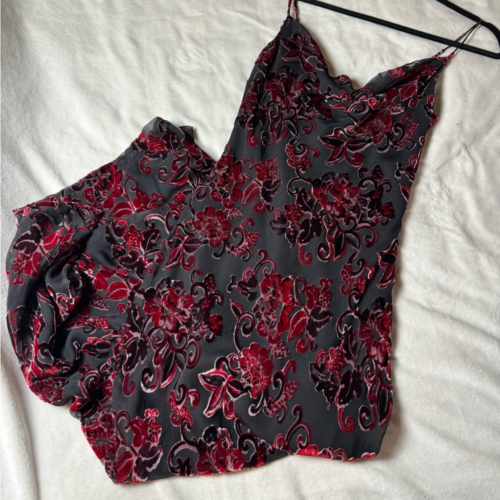 Beautiful Tahari Dress